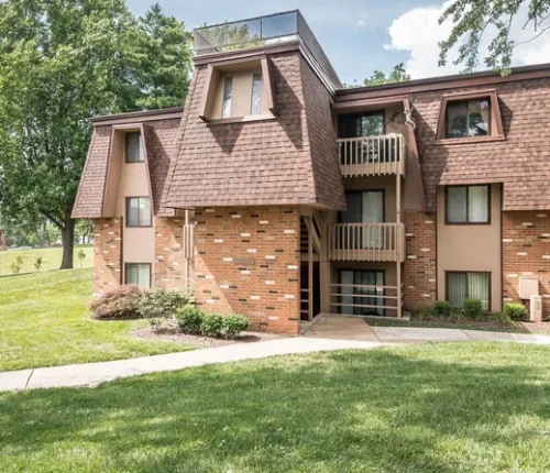 short-term rental management Maryland Heights MO